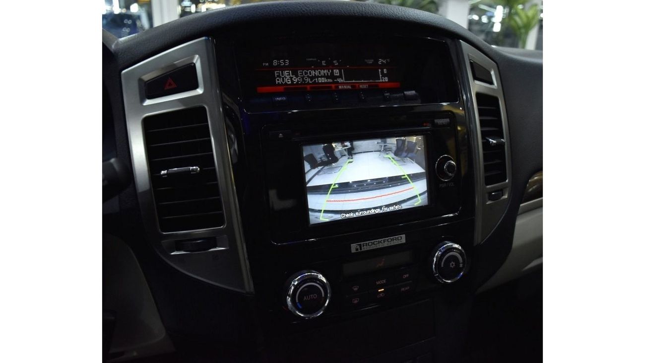 ميتسوبيشي باجيرو EXCELLENT DEAL for our Mitsubishi Pajero GLS 3.8 ( 2017 Model ) in Gray Color GCC Specs