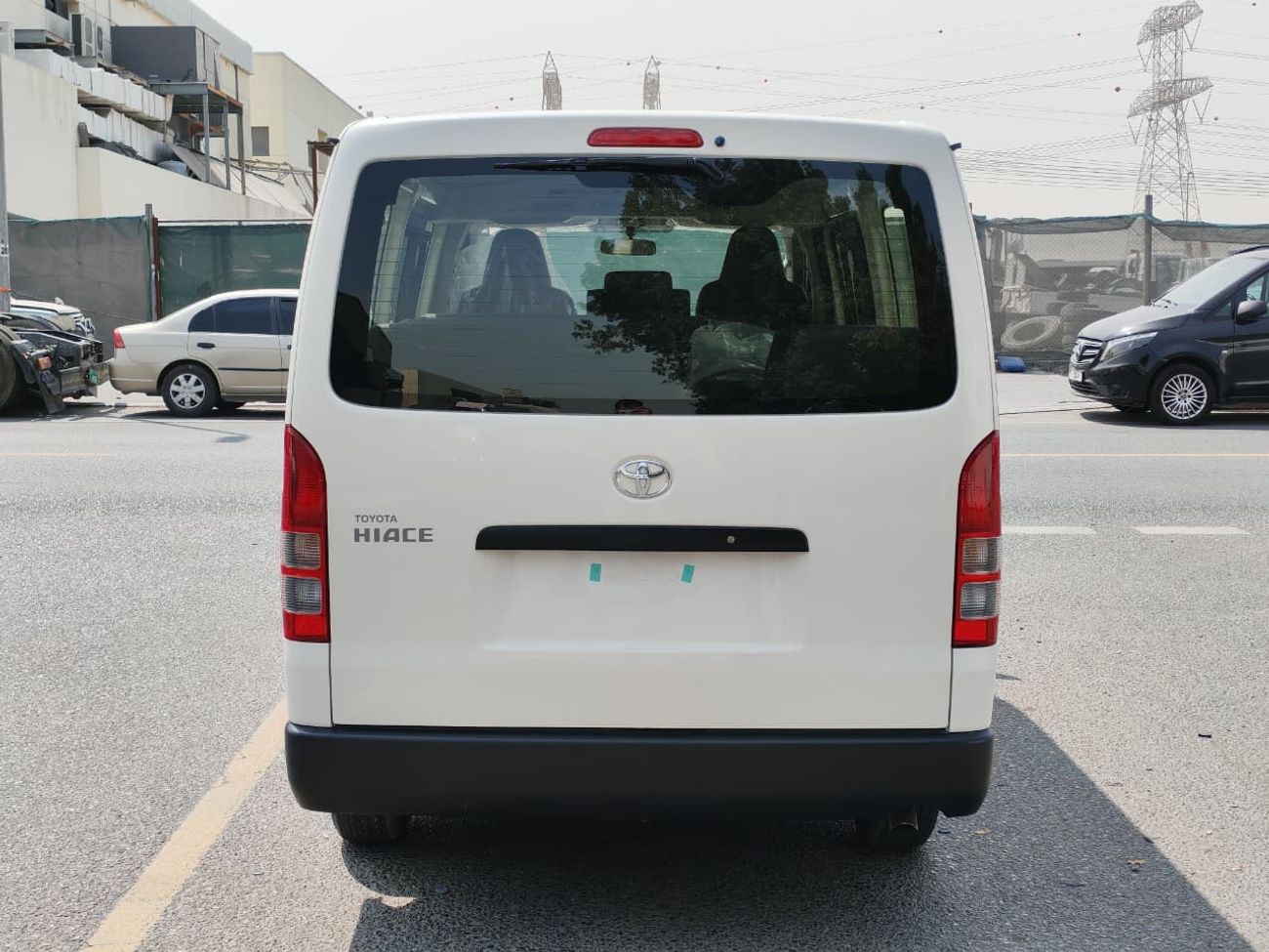 Toyota Hiace 2026 Toyota Hiace Standard-Roof 15-Seater 2.7L 4-Cyl Petrol M/T RWD (Old-Shape)