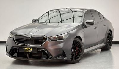 بي أم دبليو M5 2025 BMW M5 Performance, Oct/2029 BMW Warranty + Service Contract, BMW Full Service History, GCC
