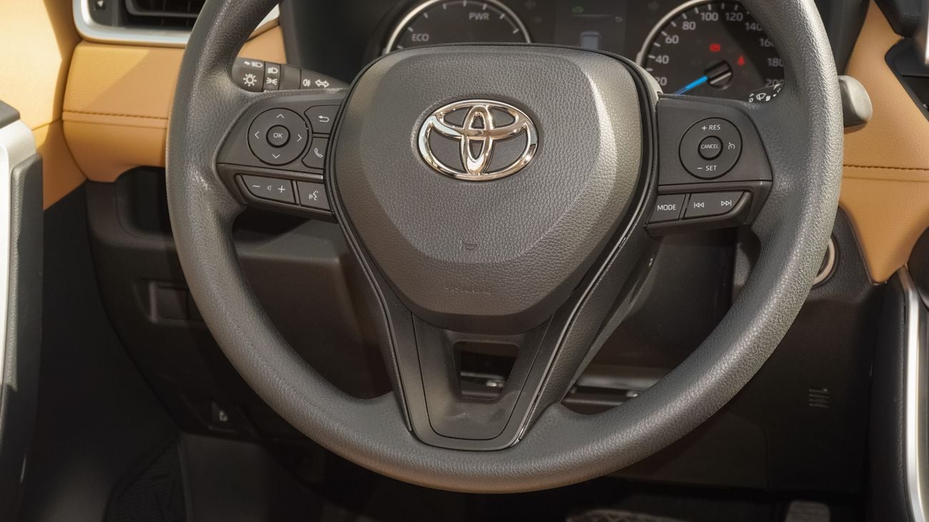 تويوتا راف ٤ AWD  HYBRID