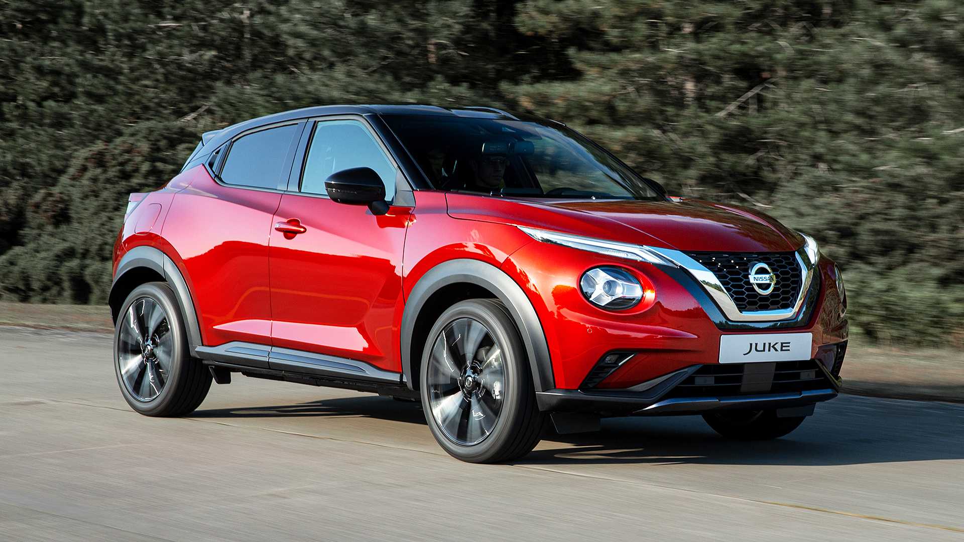 Nissan Juke exterior - Front Right Angled