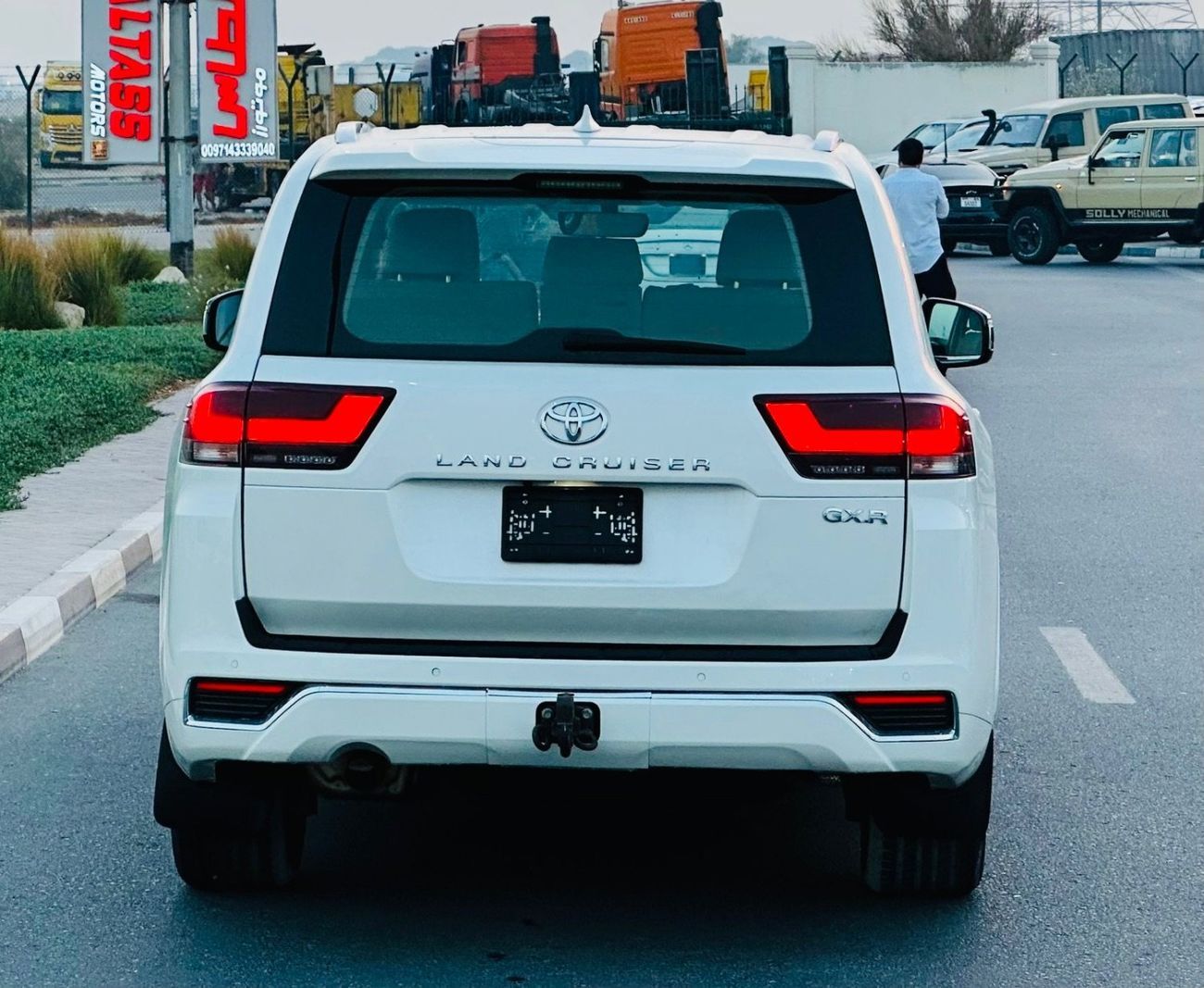 تويوتا لاند كروزر 2022 Model GXR Full Option New Stock Arrival