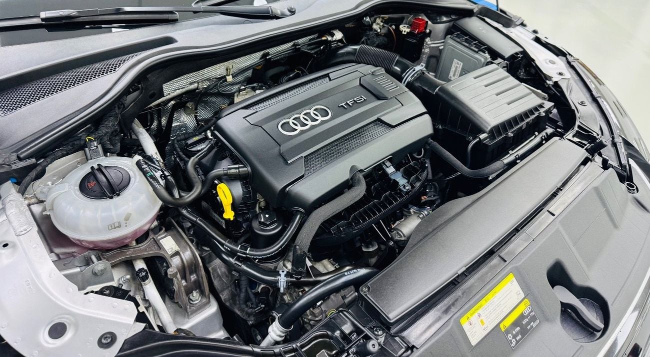 Audi TT 45 TFSI S Line Style Package 2.0L
