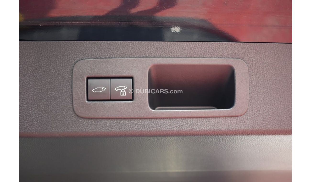 Toyota Land Cruiser L/C300 VX+ 3.5L PET A/T Floor 23YM -7 STR  (EXPORT OFFER)