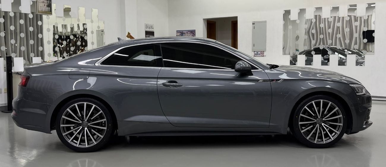 Audi A5 40 TFSI S-LINE 40 TFSI Sport 2.0L