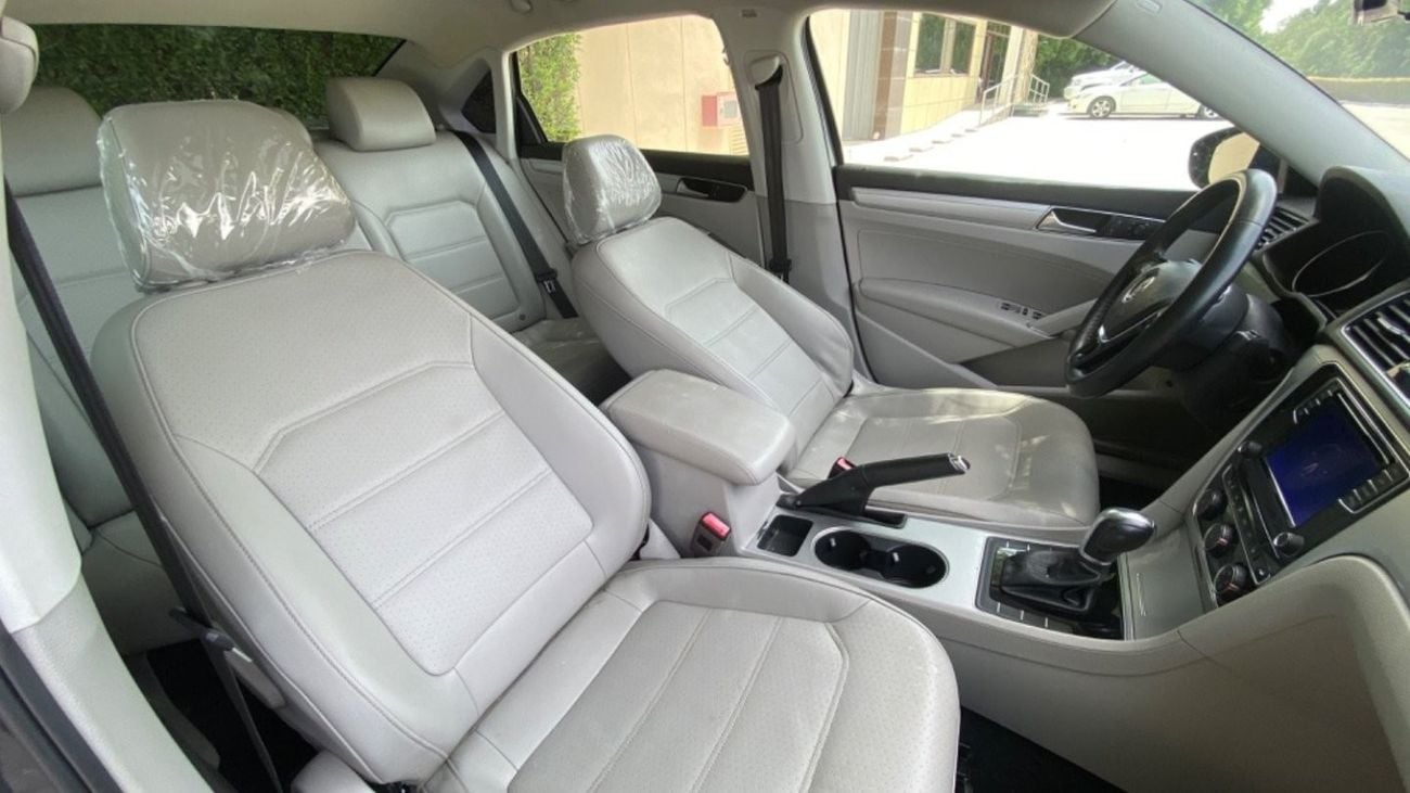 فولكس واجن باسات SEL