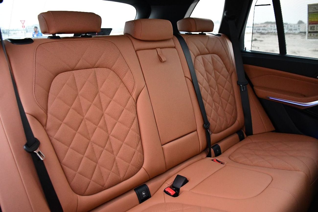 BMW X5 40i xLine 3.0L (5 Seater) BMW X5 MKIT 2025 0KM