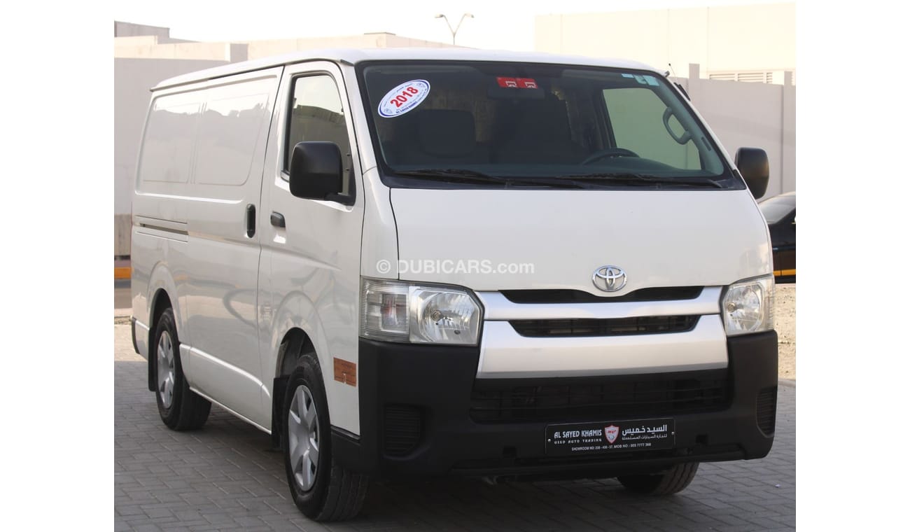 Toyota Hiace GL - Standard Roof Toyota Hiace 2018 GCC, in excellent condition