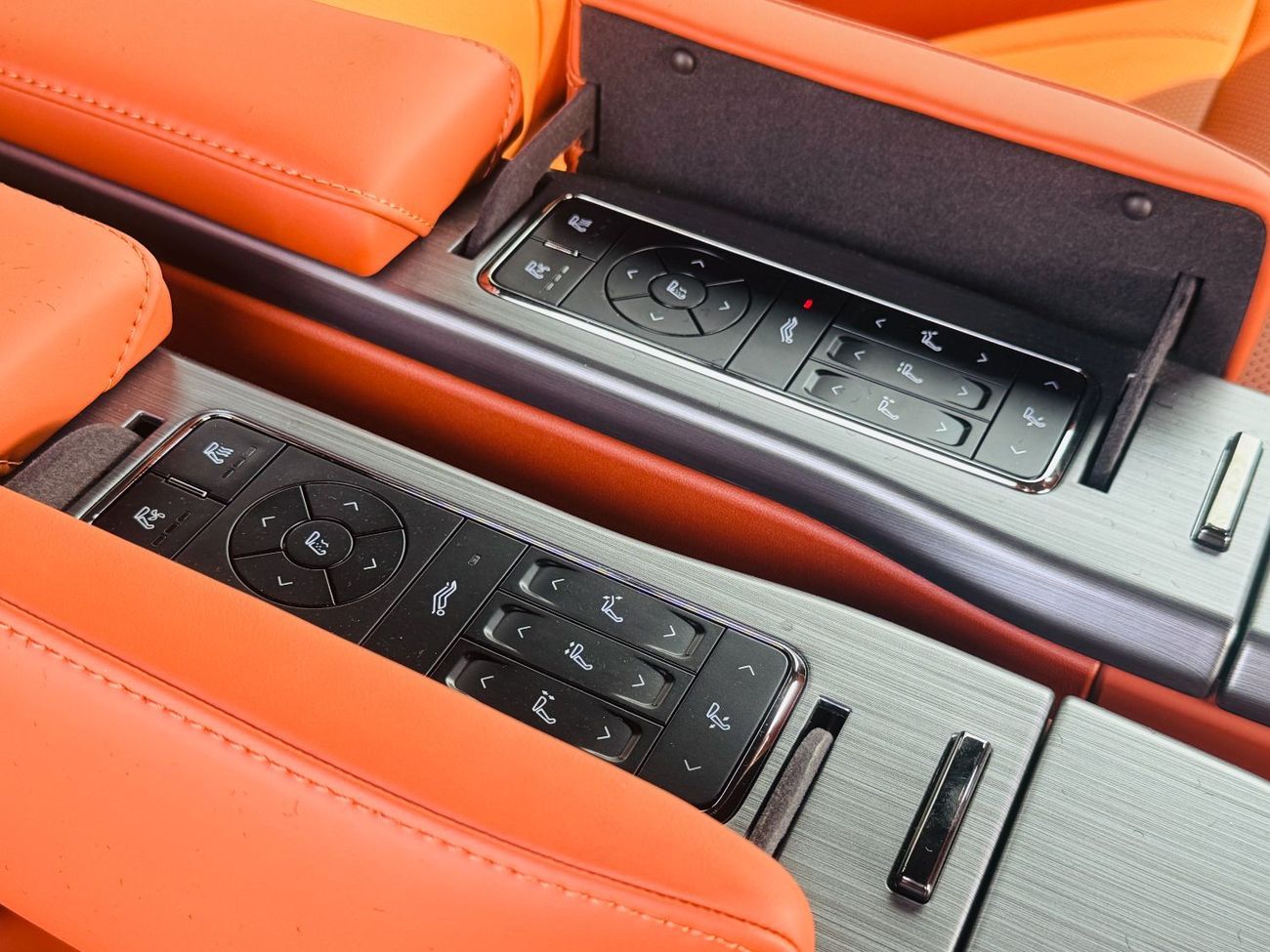 ROX 01 Long Range VIP 6 Seats VIP