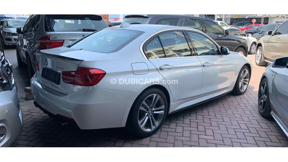 Used BMW 330i Twin Power Turbo 2017 for sale in Dubai - 270816