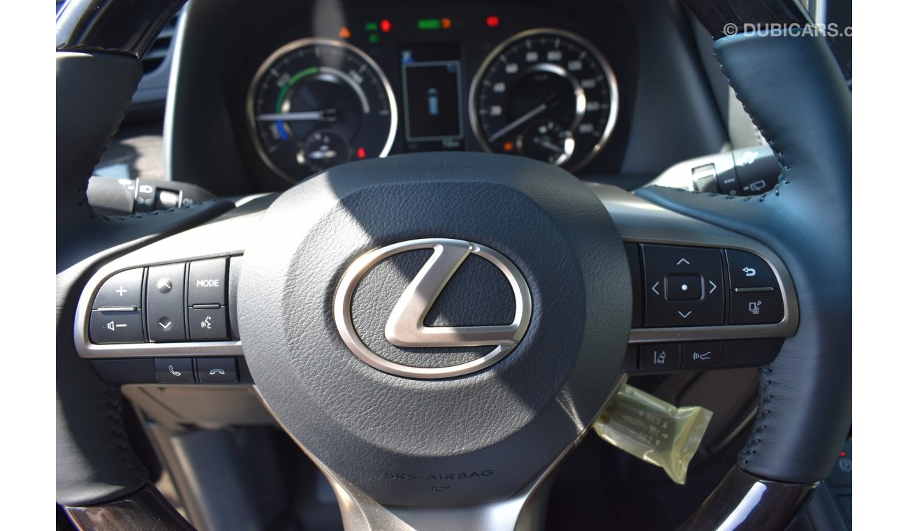 Lexus LM 300H 2.5L - WITH LUXURY OPTIONS