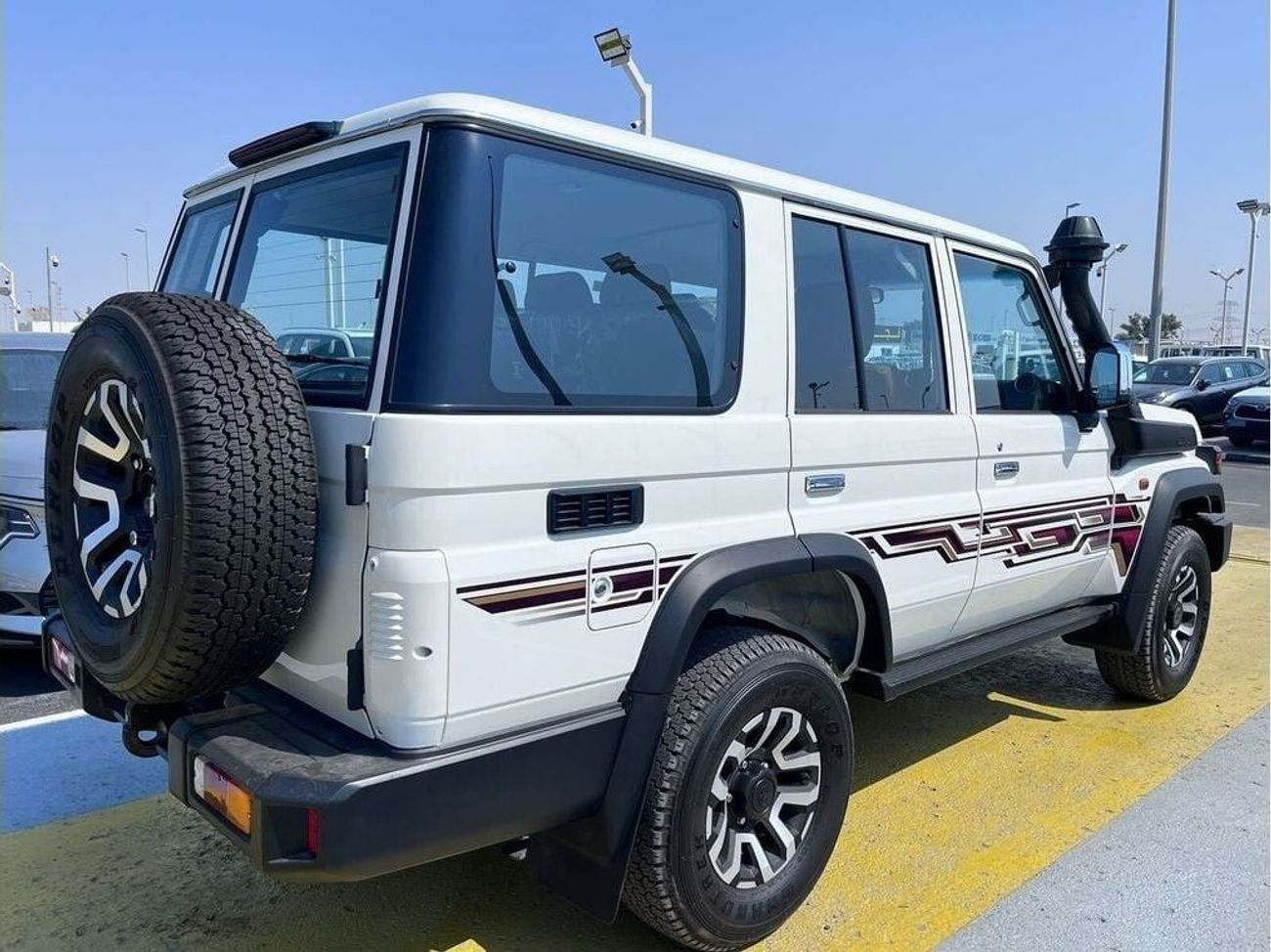 Toyota Land Cruiser 70 4,0L V6 A/T GAS LX