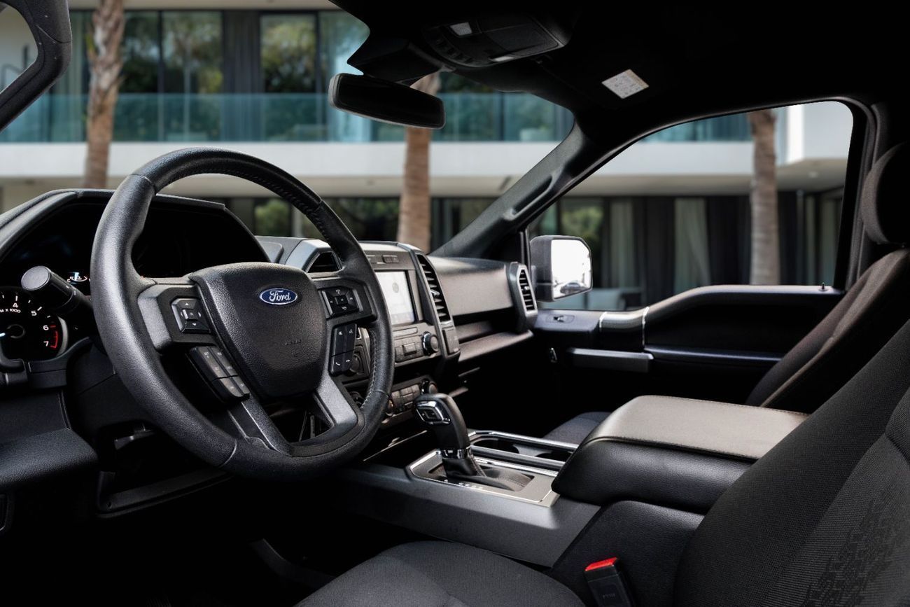 فورد F 150 F-150 XLT Sport | 2,546 P.M | 0% Downpayment | FORD MAINTAINED