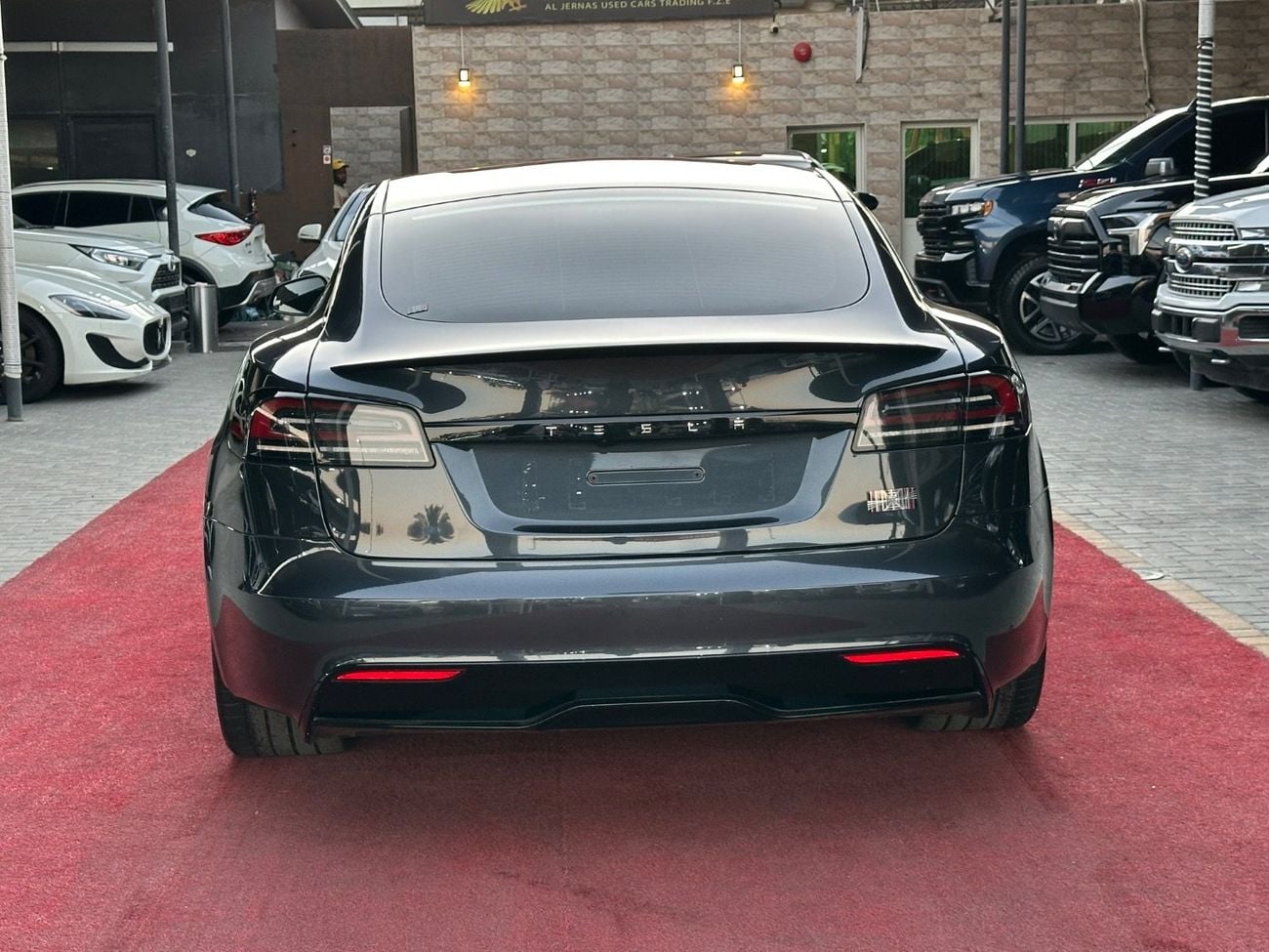 Tesla Model S PLAID