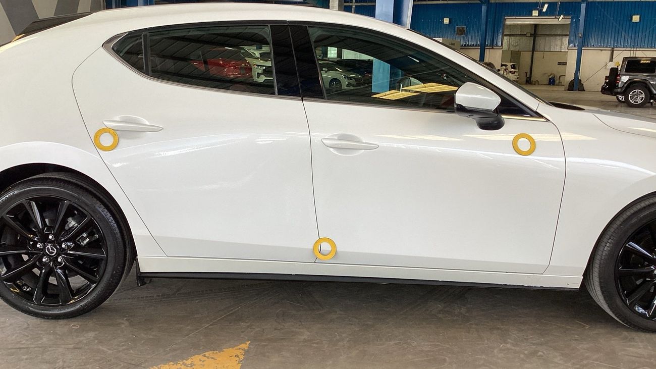 Mazda 2 2.0 INTENSE AUTO | Guaranteed Warranty | 0 Down Payment
