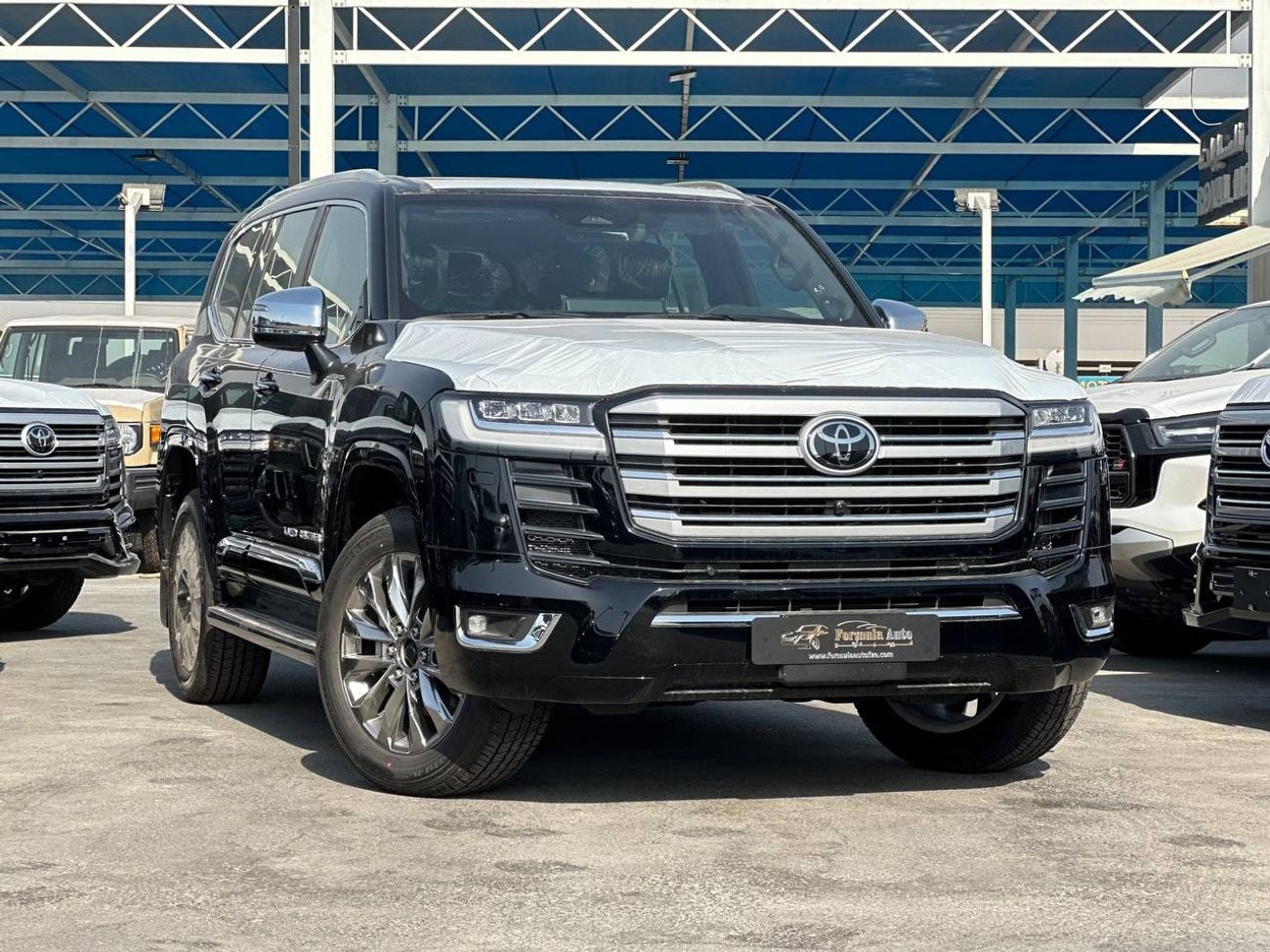 تويوتا لاند كروزر VX 3.3 لتر ديزل أوتوماتيك // 2026 // كاملة المواصفات مع رادار، كاميرا 360 درجة، مقاعد مدفأة ومبردة /