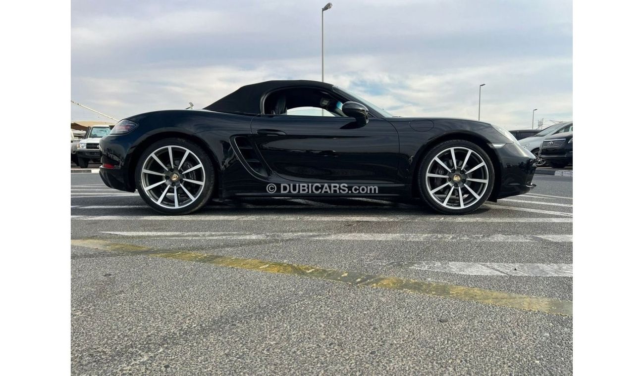 Porsche 718 Boxster 2017 Porsche 718 Boxster 2.0L