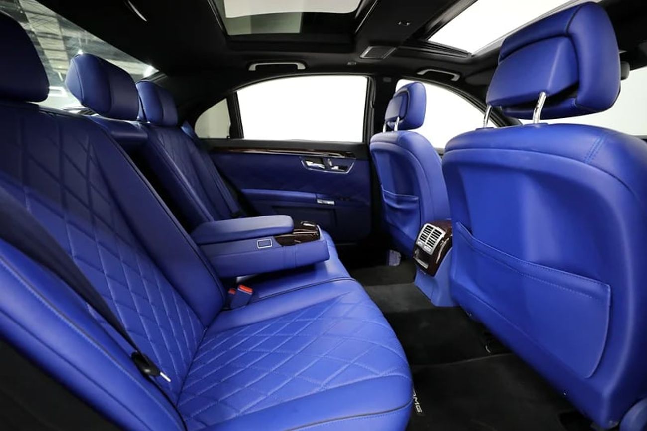 مرسيدس بنز S 350 Upgrade Newest Shape | Maybach Kit | GCC | Perfect Condition Ref#A314640