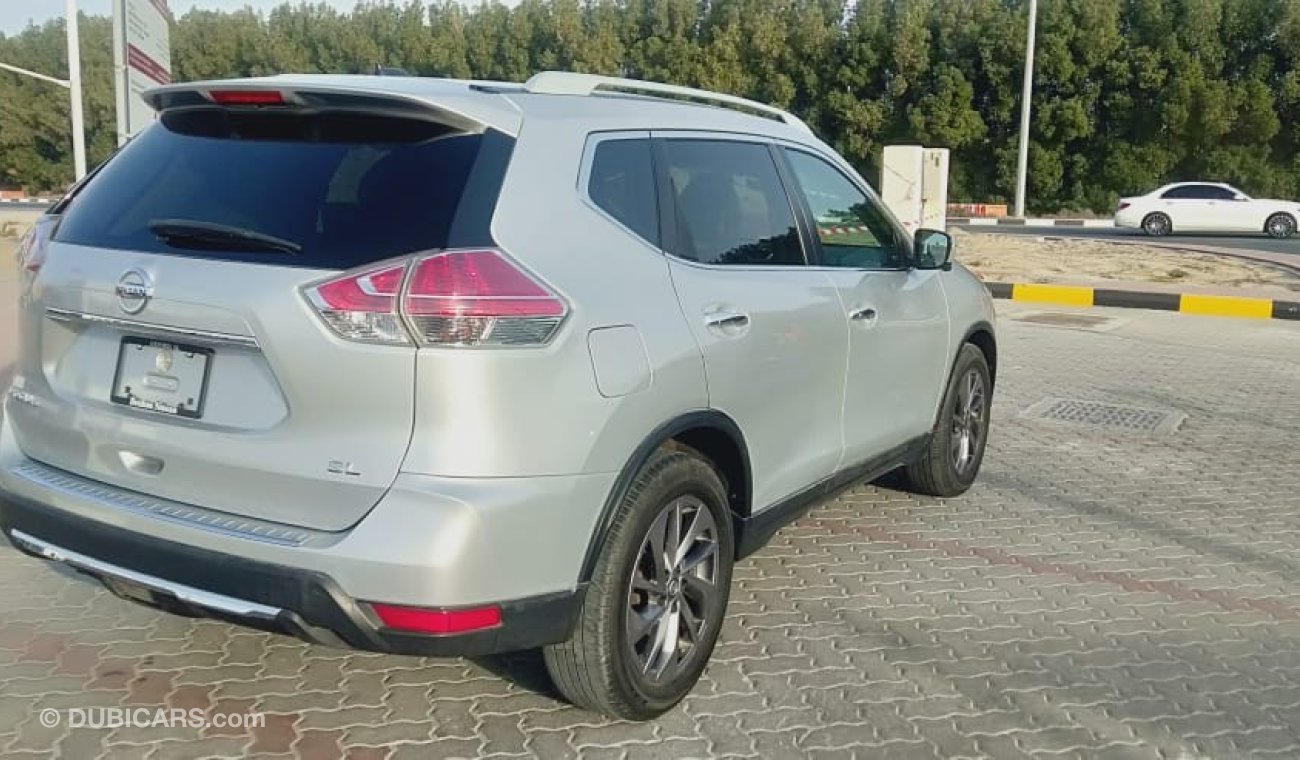 Nissan Rogue SL - With Panoramic Sunroof