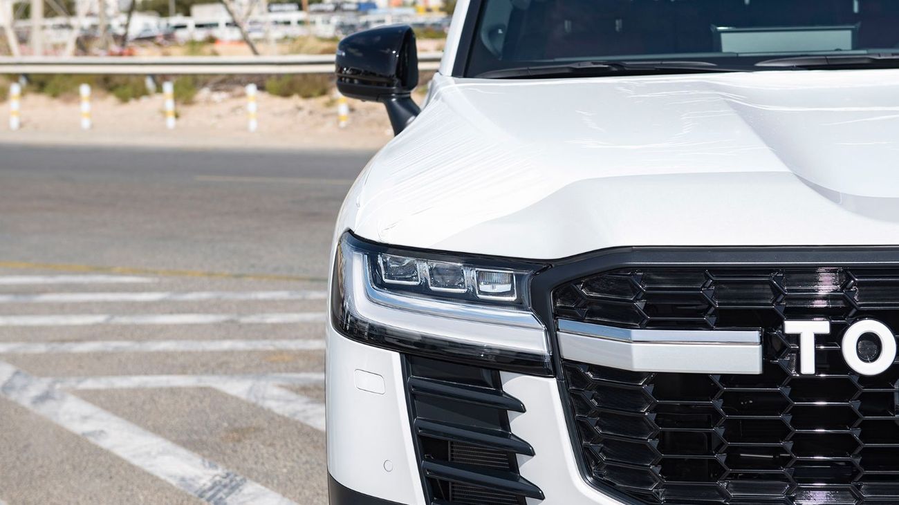 Toyota Land Cruiser GR SPORT FULL OPTION DIESEL