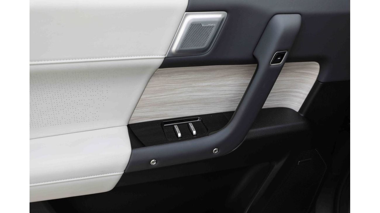 Chery iCar 03 2024 ICAR EQ3 V2 Long Range - White inside White | Export Only