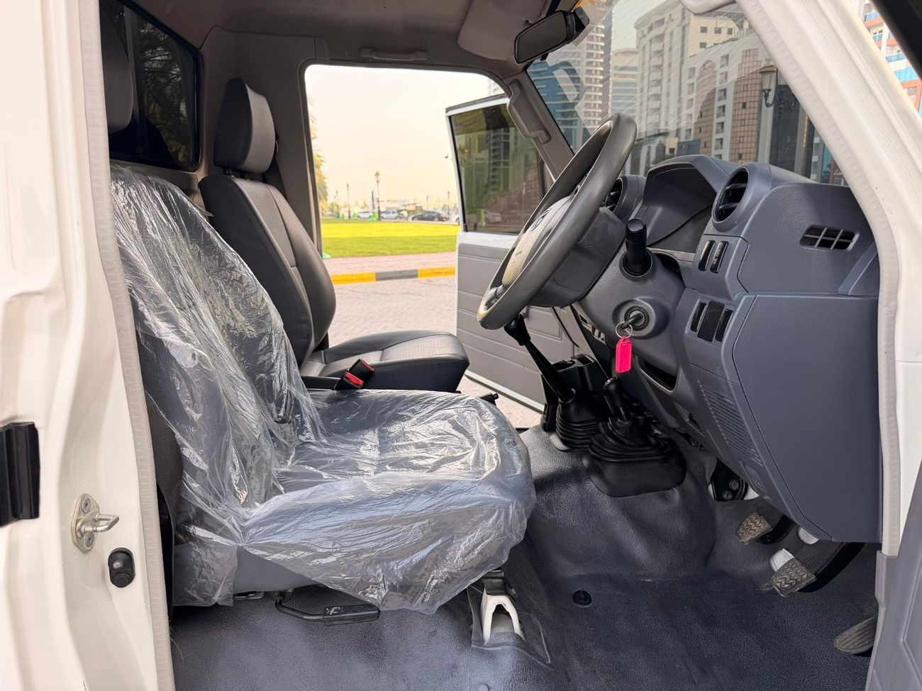 Toyota Land Cruiser 79 series with Current Shape