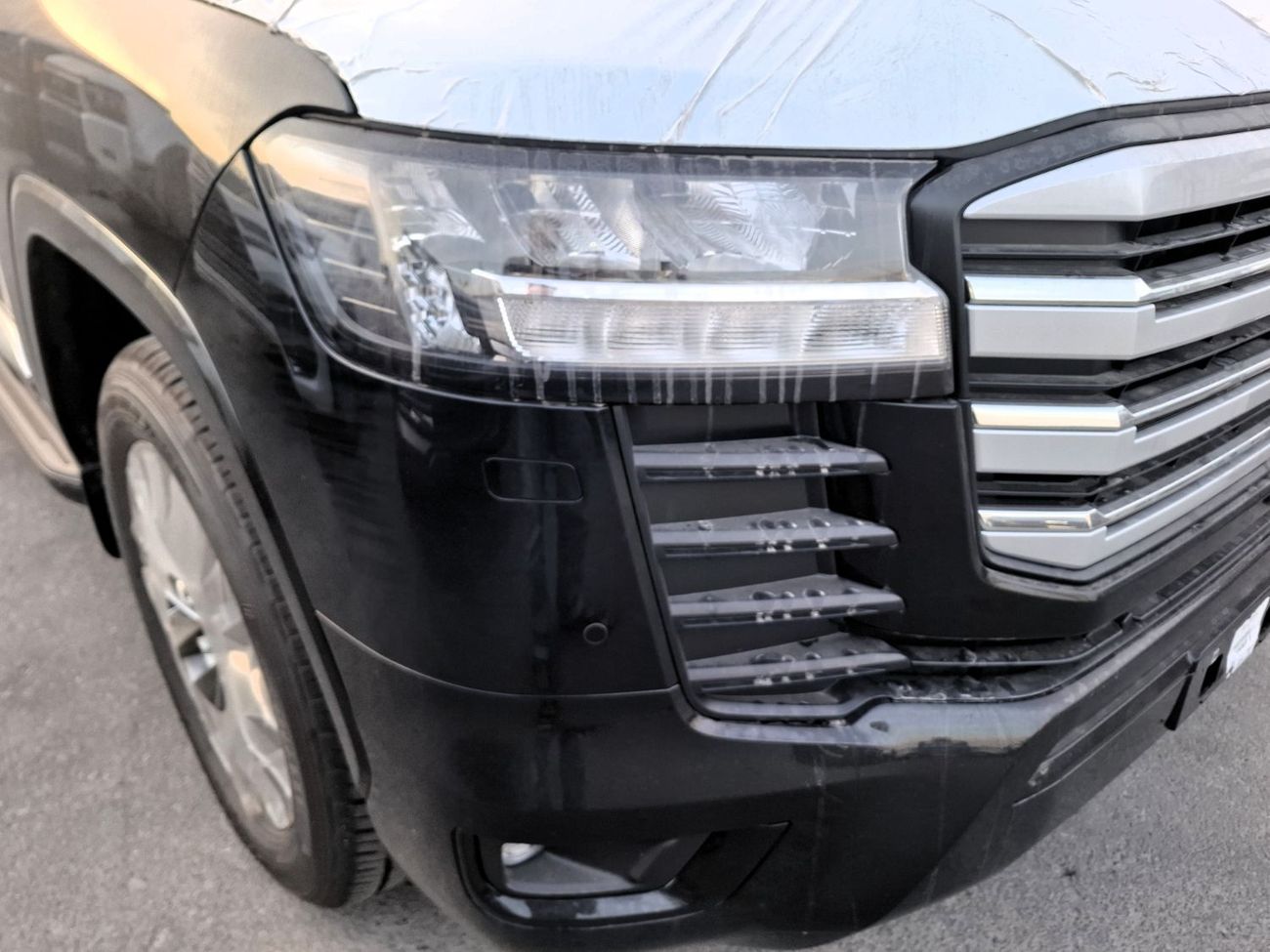 Toyota Land Cruiser Toyota Landcruiser GXR 4.0L 2025 Black Petrol (Export Only)