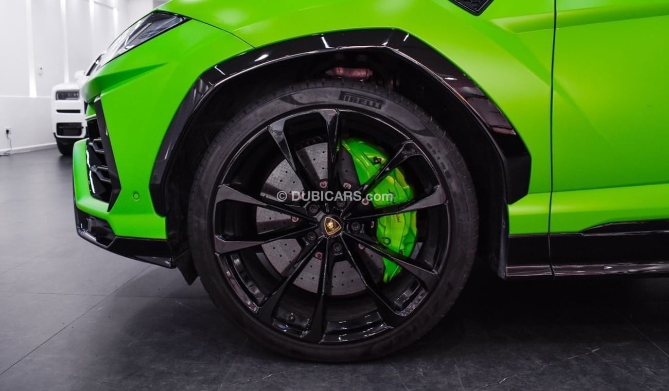 لامبورغيني اوروس