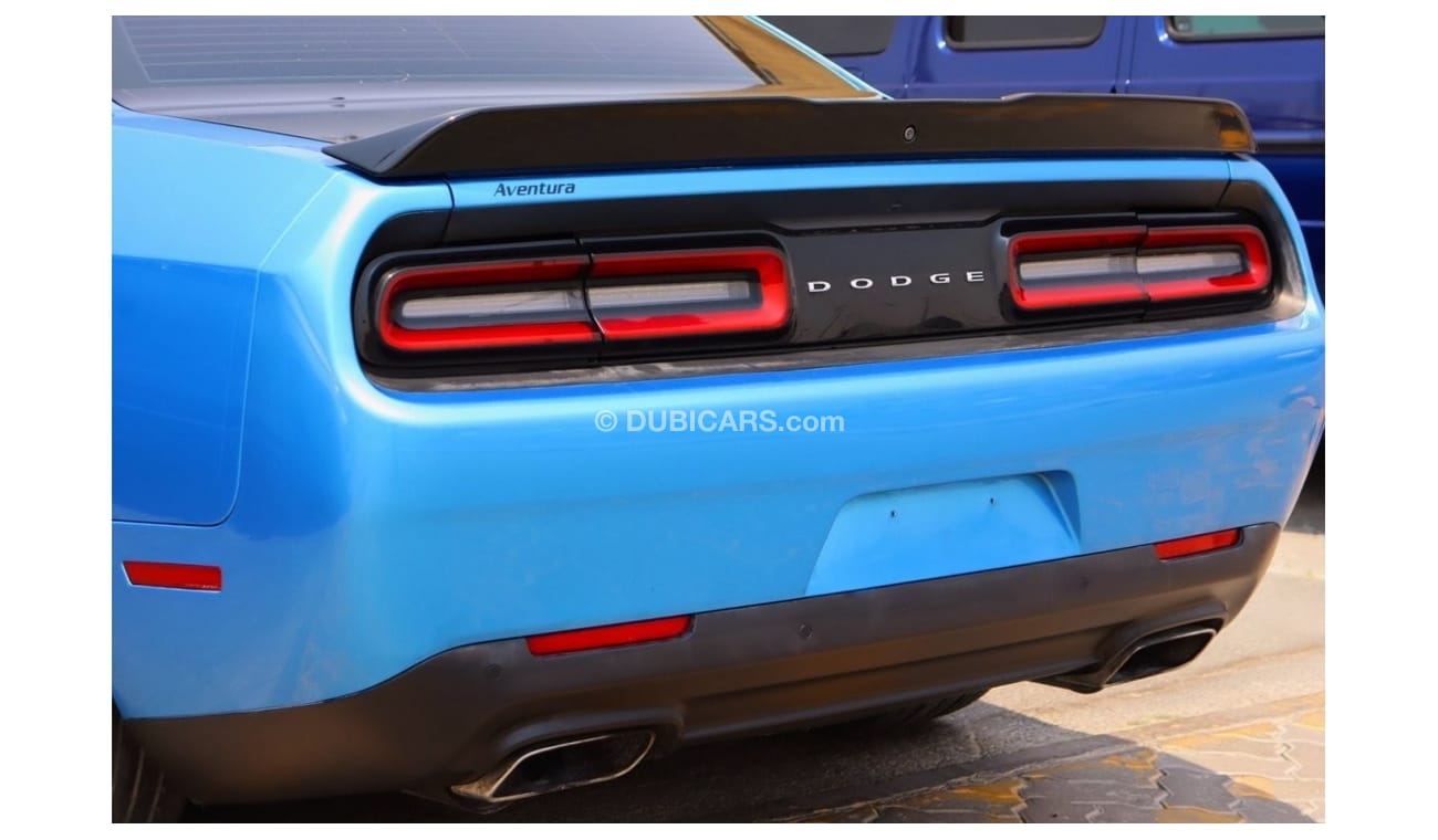 Dodge Challenger Dodge Challenger R/T / 2018 / USA / 5.7L 375HP