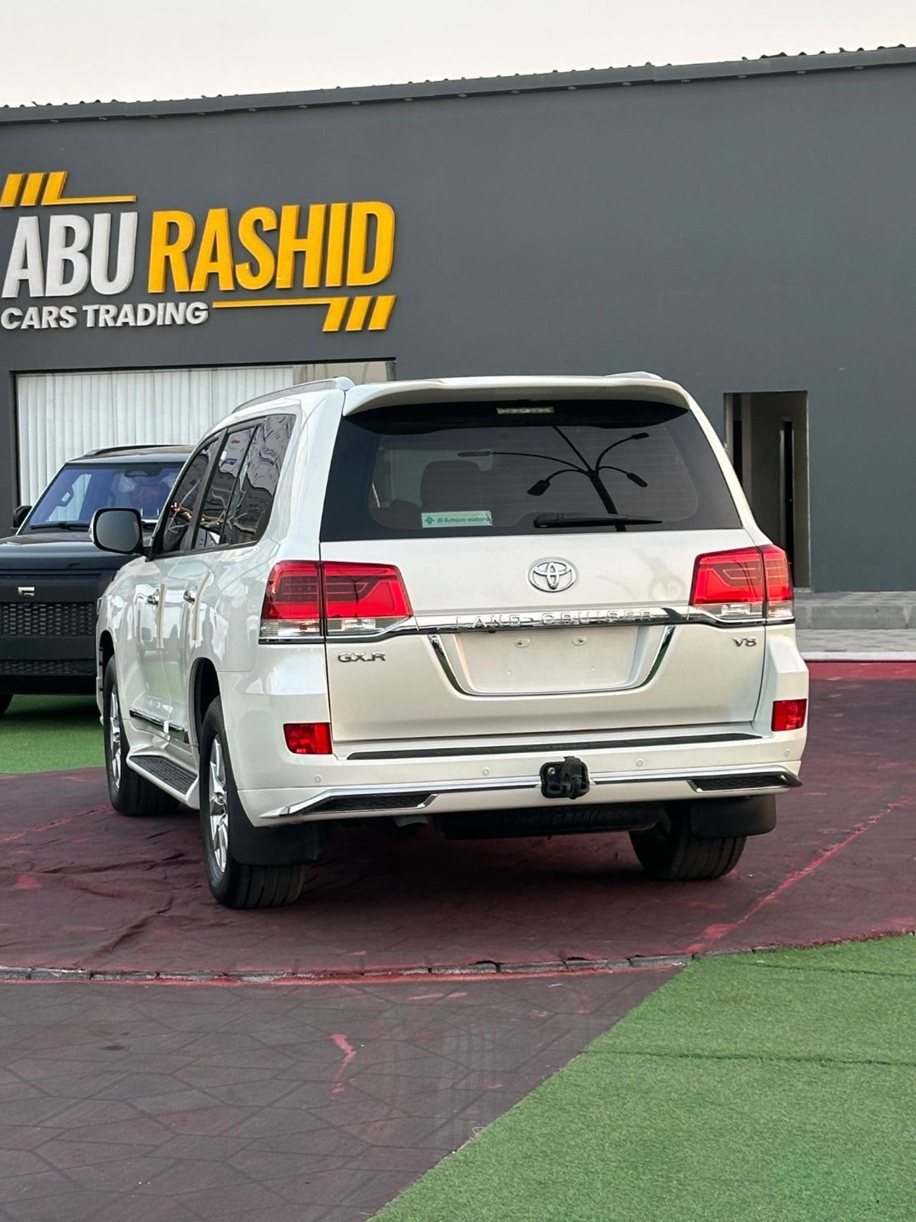 Toyota Land Cruiser GXR 4.6L