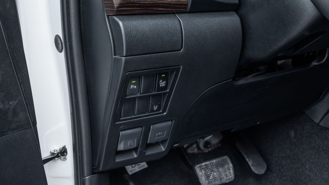 تويوتا هيلوكس TOYOTA HILUX 4.0 AT -2026YM