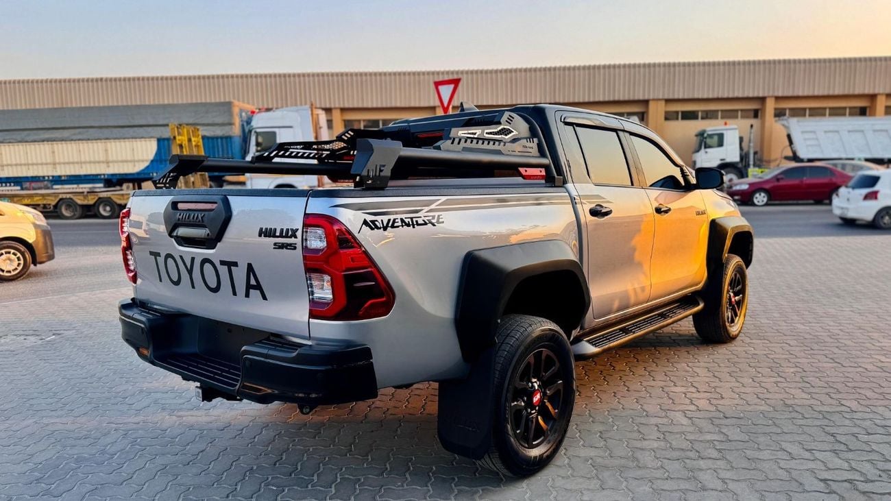 تويوتا هيلوكس -