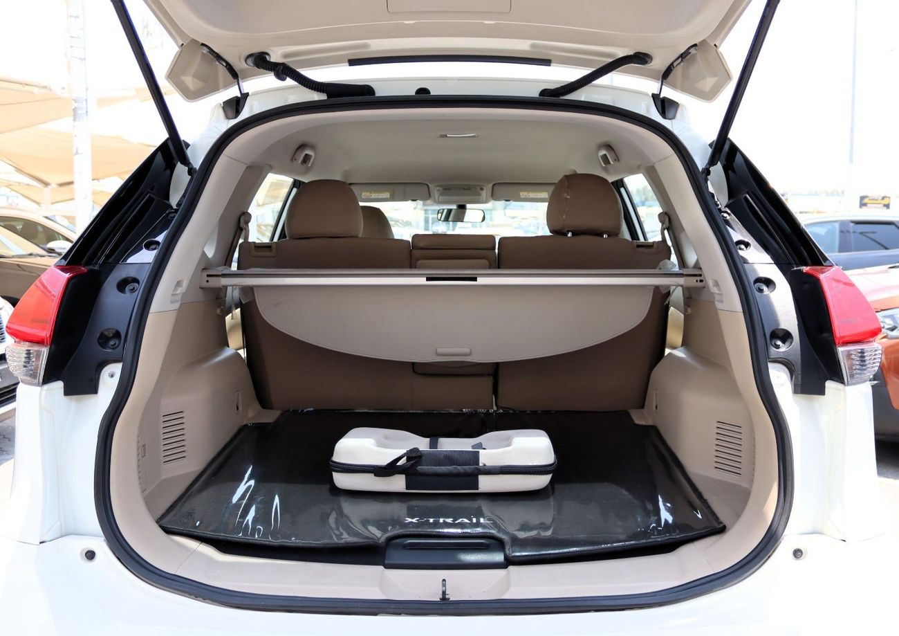 Nissan XTrail ACCIDENTS FREE - GCC - 2020 - PERFECT CONDITION INSIDE OUT