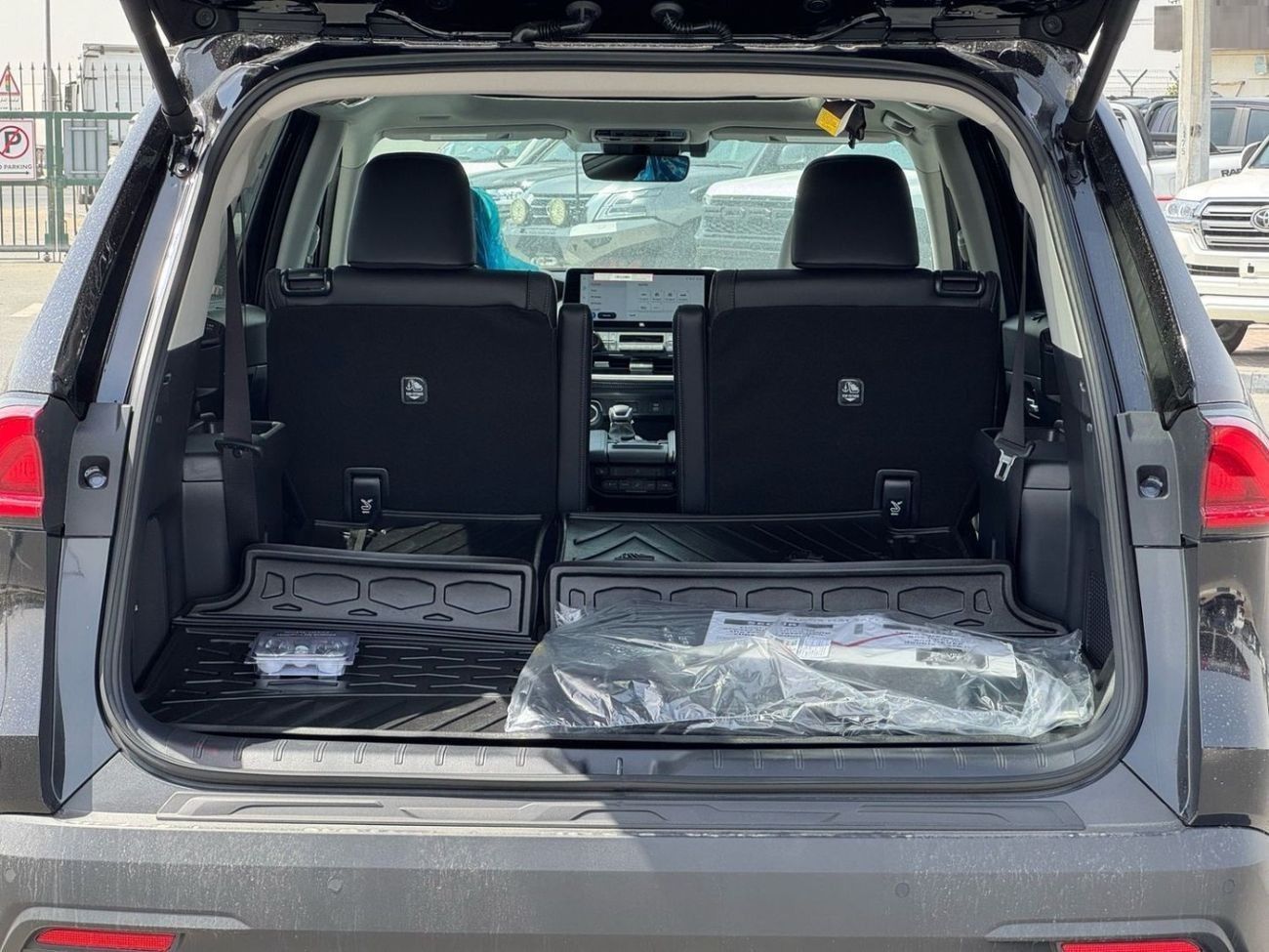 تويوتا جراند هايلاندر Limited