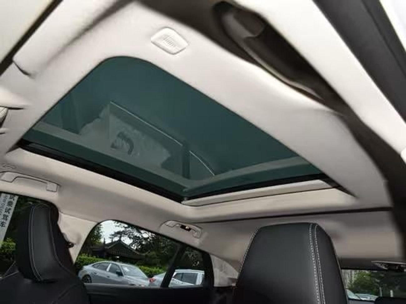 Toyota Highlander Toyota Highlander/ Hybrid/ 2025 / 0km