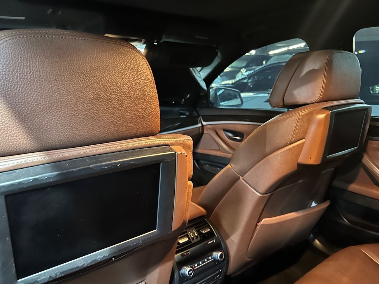 بي أم دبليو 535i Luxury 3.0L