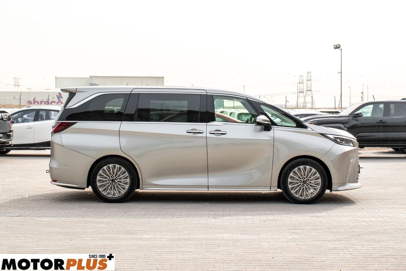 لكزس LM 350h Hybrid 4 Seater 2026 - Ready Stock!