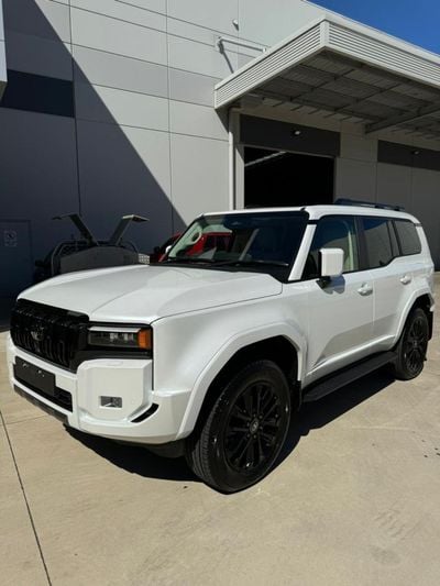 Toyota Prado 2.8L KAKADU FULL OPTION - RHD BASED ON ORDER