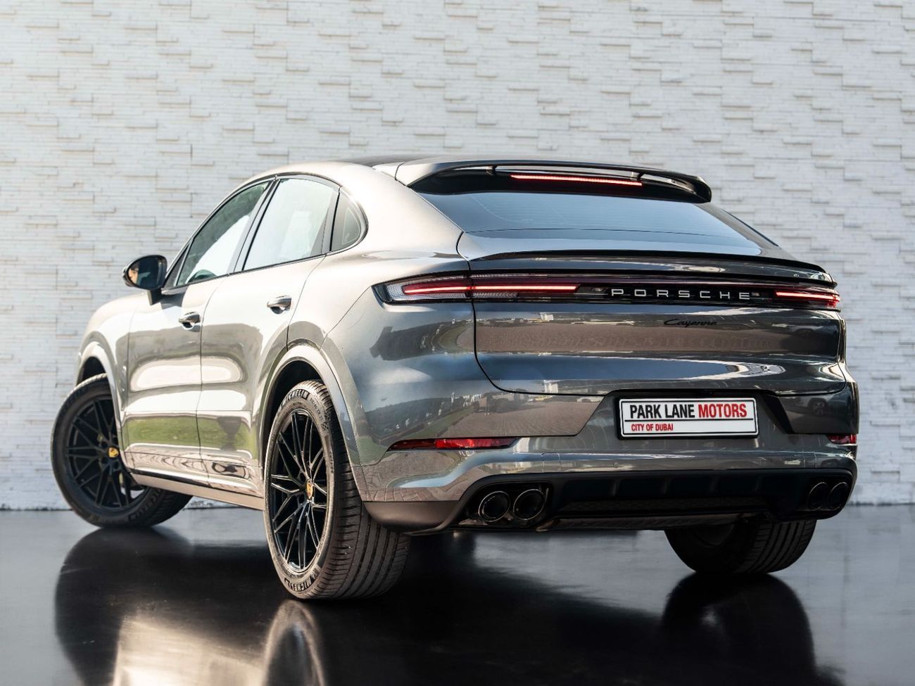Porsche Cayenne Base Coupe