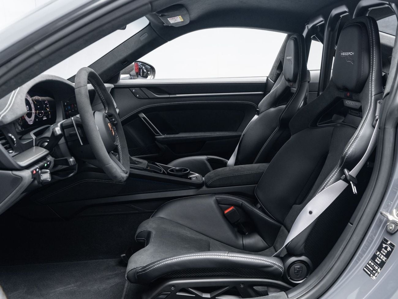 بورش 911 GT3 BUY NOW, PAY 2027 | THE BLACKLINE STANDARD | Weissach, PCCB, Magnesium Wheels, 2028 Porsche Warranty