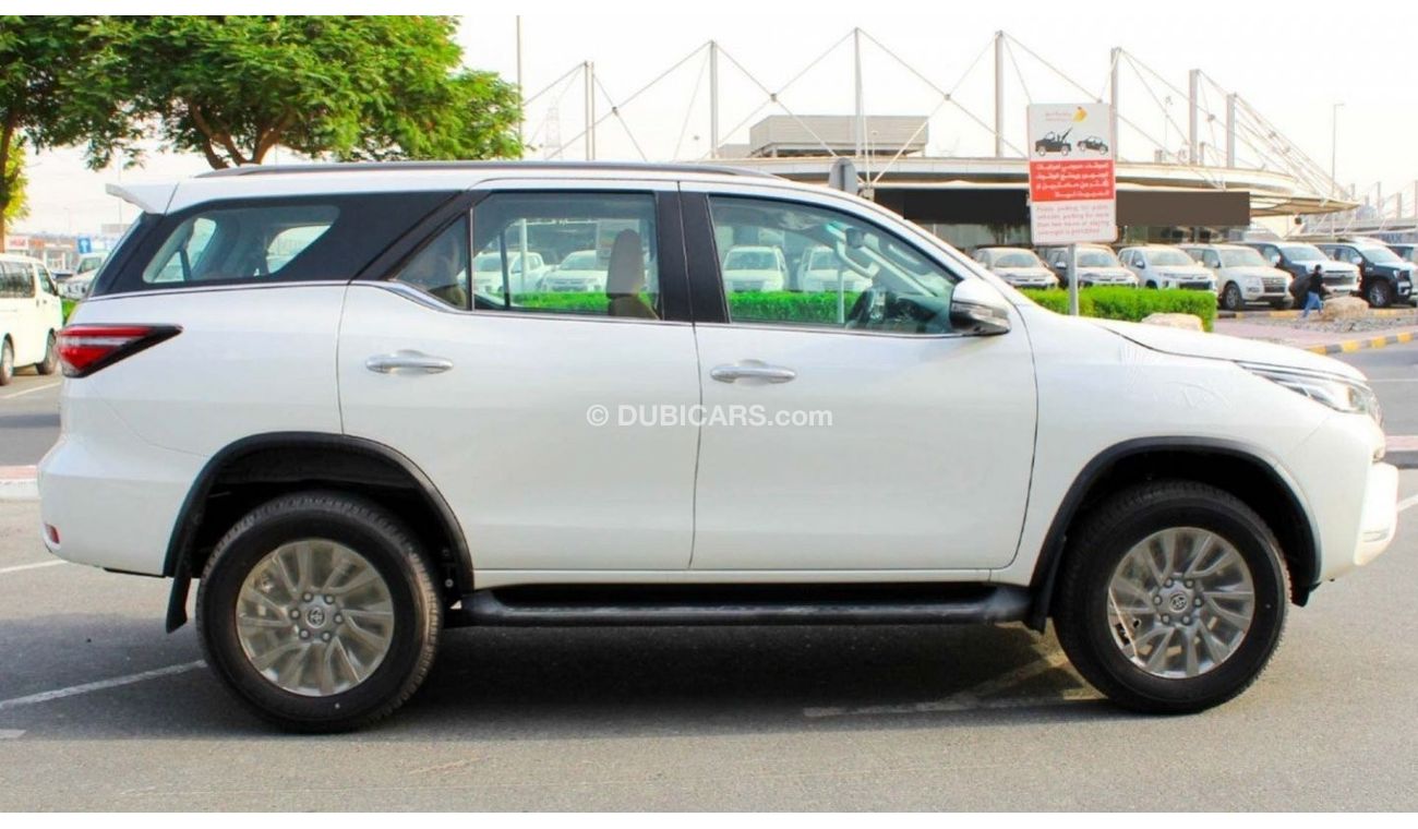Toyota Fortuner VX1 TOYOTA FORTUNER 2.4L AT (Export Only)