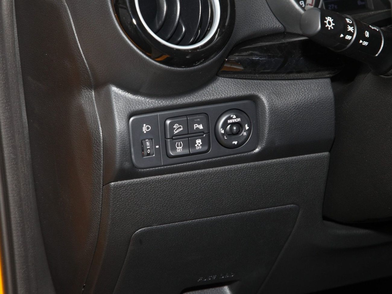 Kia KX1 Kia KX1 1.4L CVT sunroof version 2025