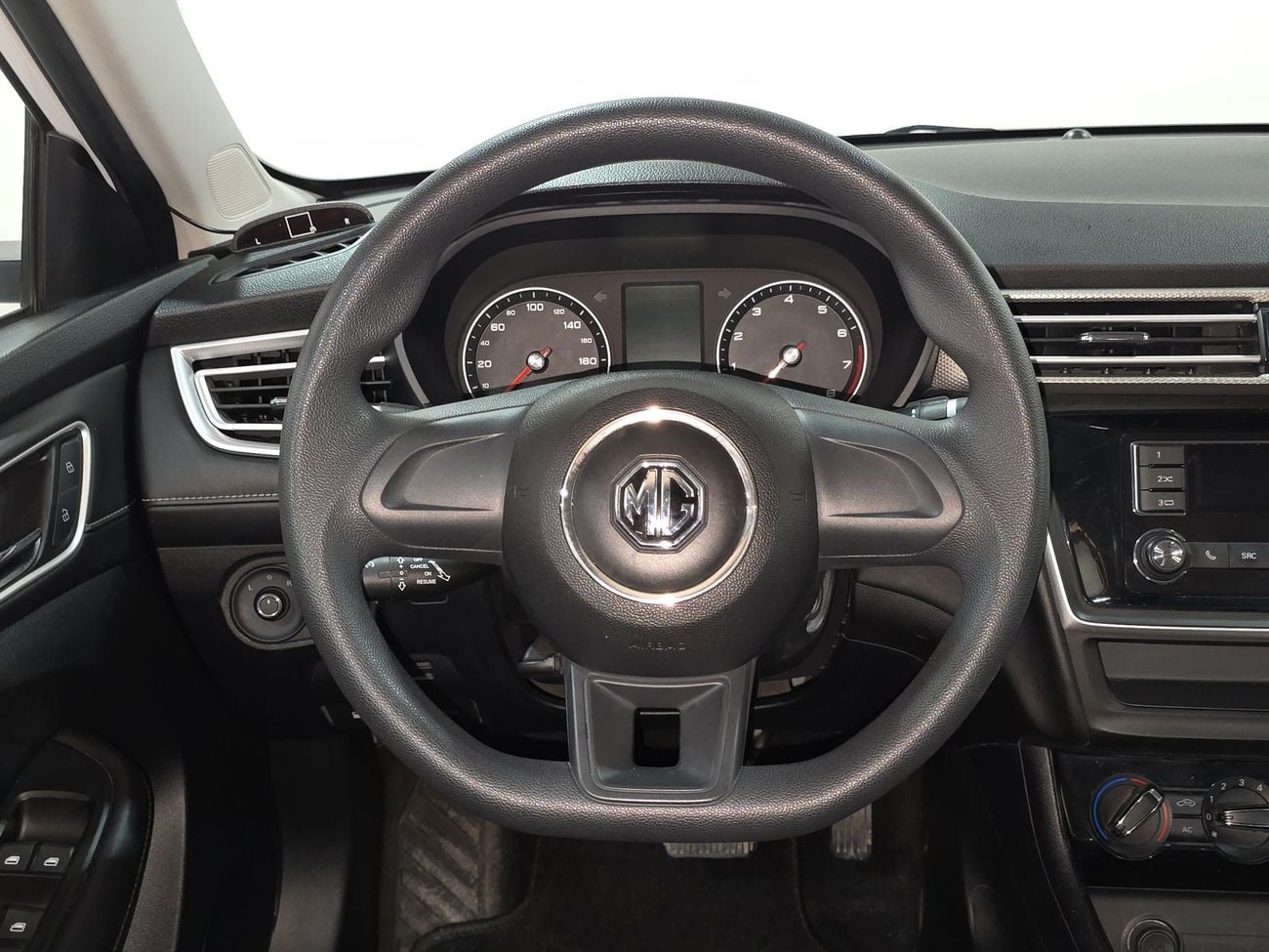 MG 5 STD 2.0
