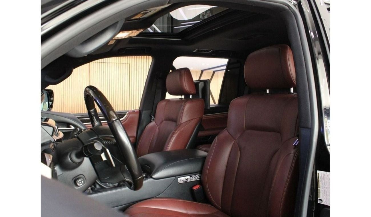 Lexus LX 570 Signature Black Edition