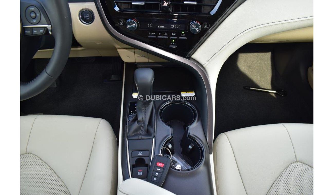 تويوتا كامري GLE-X 2.5L PETROL AUTOMATIC