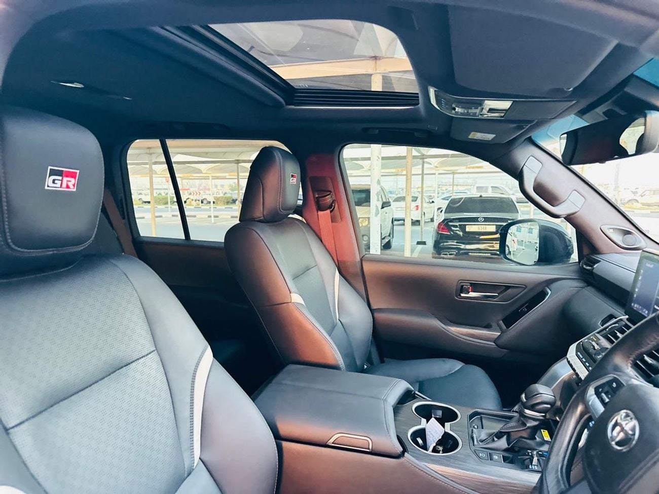 Toyota Land Cruiser GR-S 3.3L