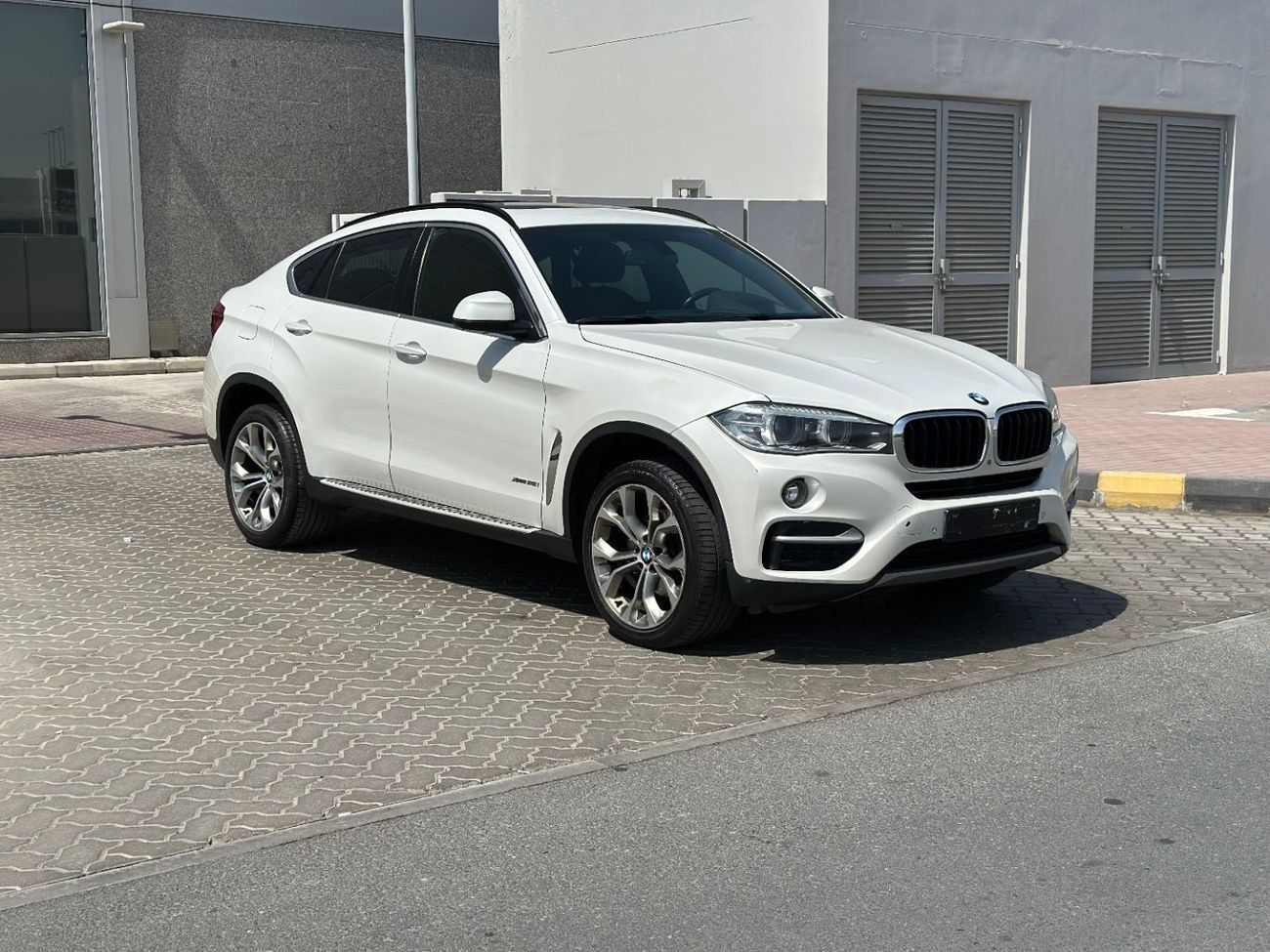 BMW X6 xDrive 35i 3.0L