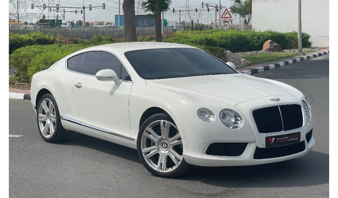 بنتلي كونتيننتال جي تي Bentley Continental GT model 2015 GCC