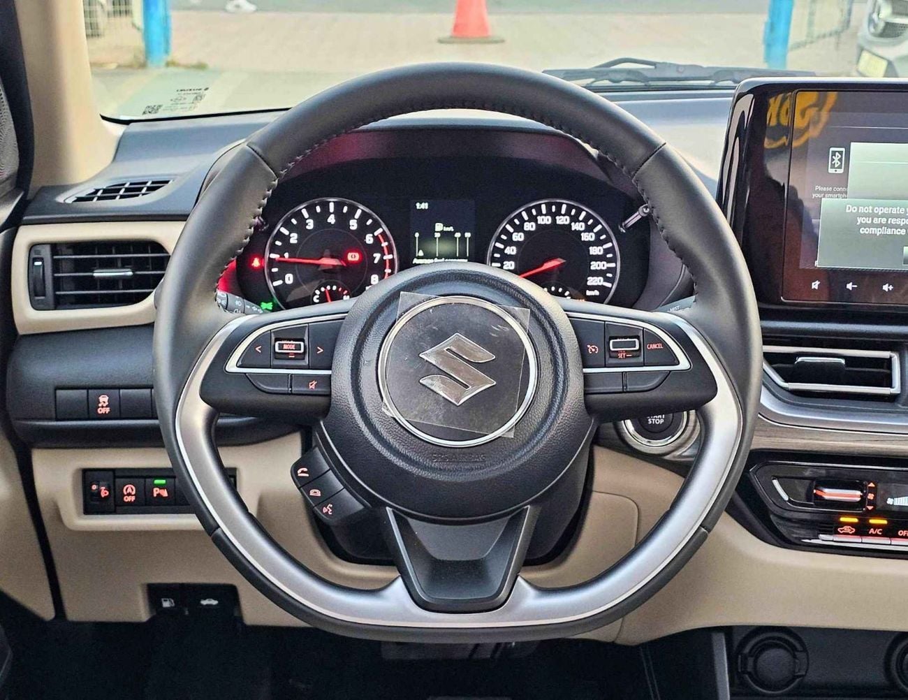 سوزوكي دزاير GLX HYBRID 1.2L V4 A/T / PUSH START / DVD / REAR PARKING SENSOR (CODE # DZHXG)