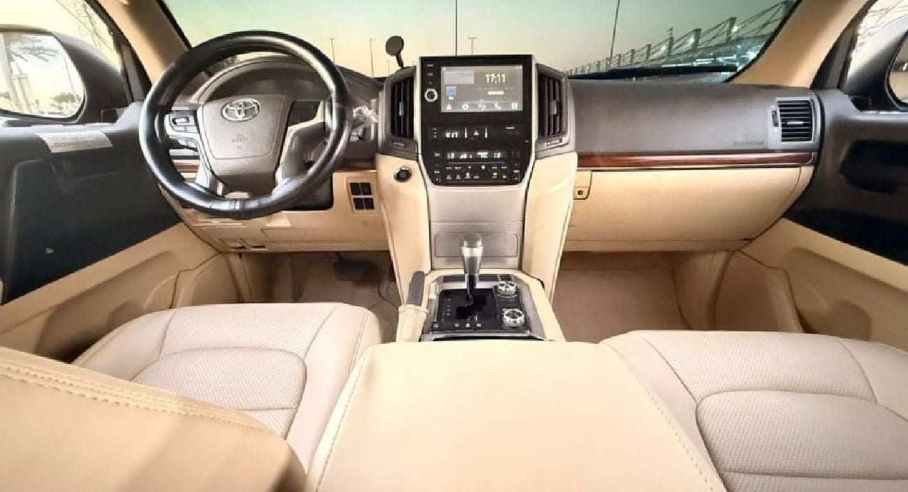 Toyota Land Cruiser GXR
